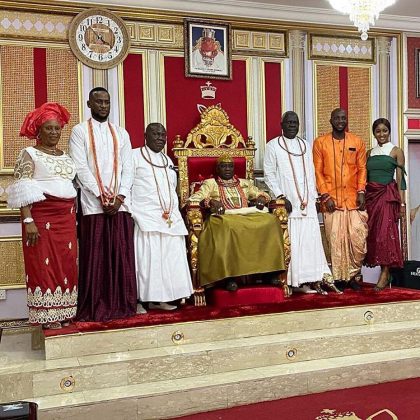 #BBNAIJA: Omashola Visit OLU OF WARRI Alongside Tuoyo and ...